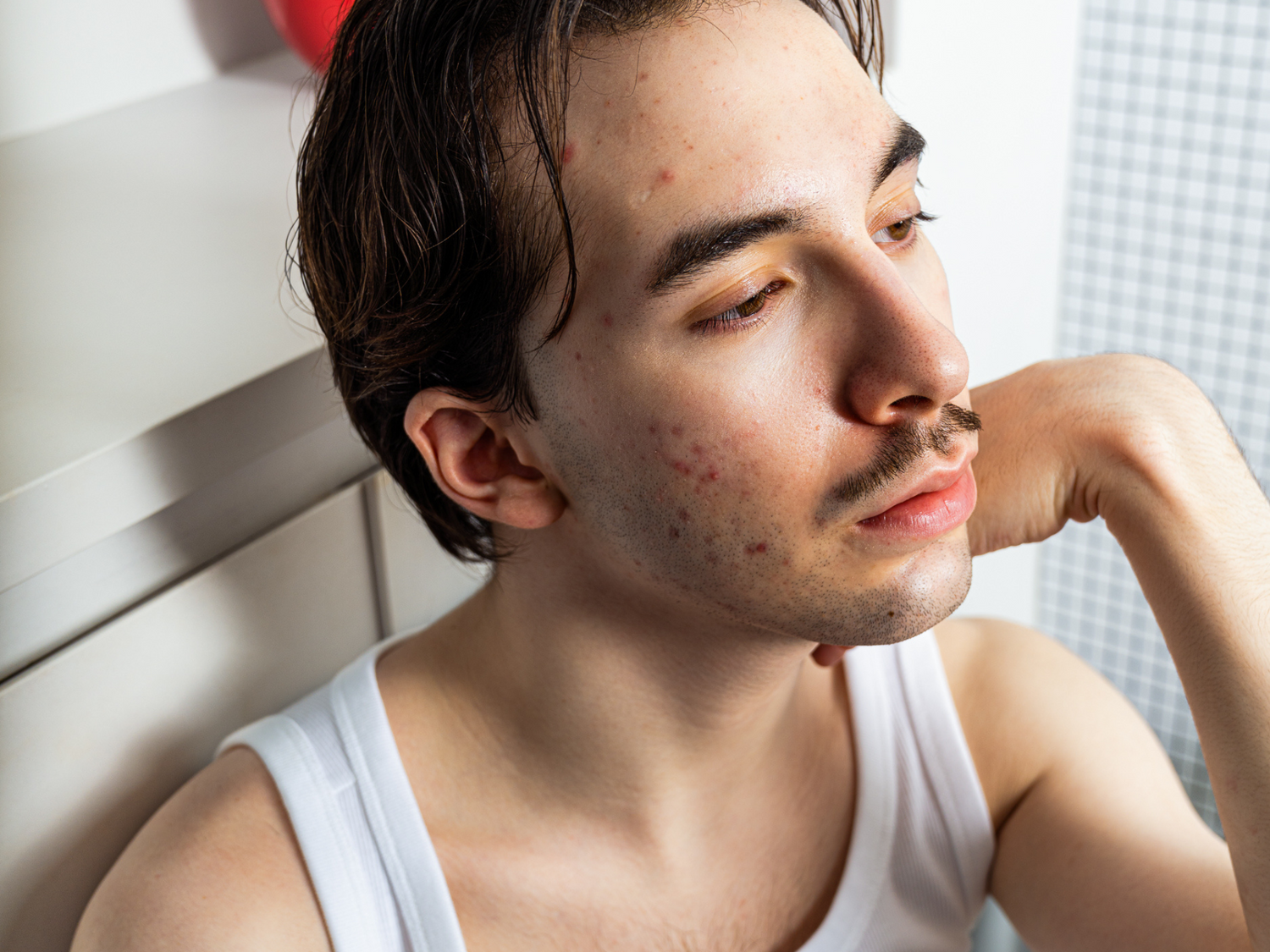 Comment se raser quand on a de l’acné ?